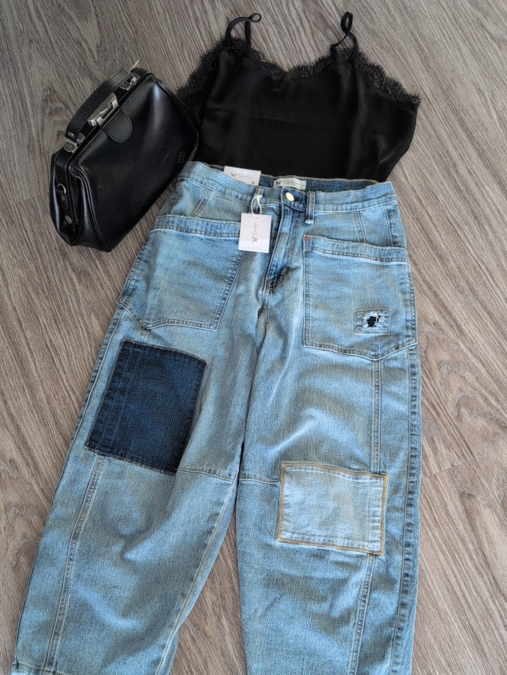 Brand New Jessica Simpson Light Blue Barrel Leg Patchwork Jeans.  NWT SIZE 6